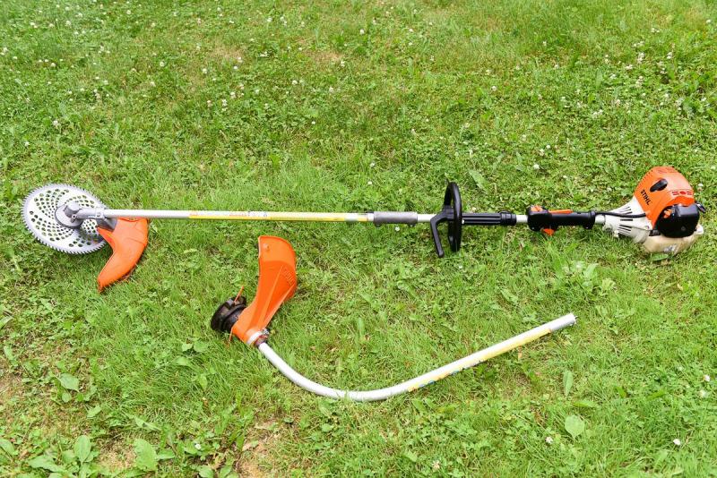  KM 90 R Kombi - 10" Carbide Brush Blade & String Weed Trimmer 
